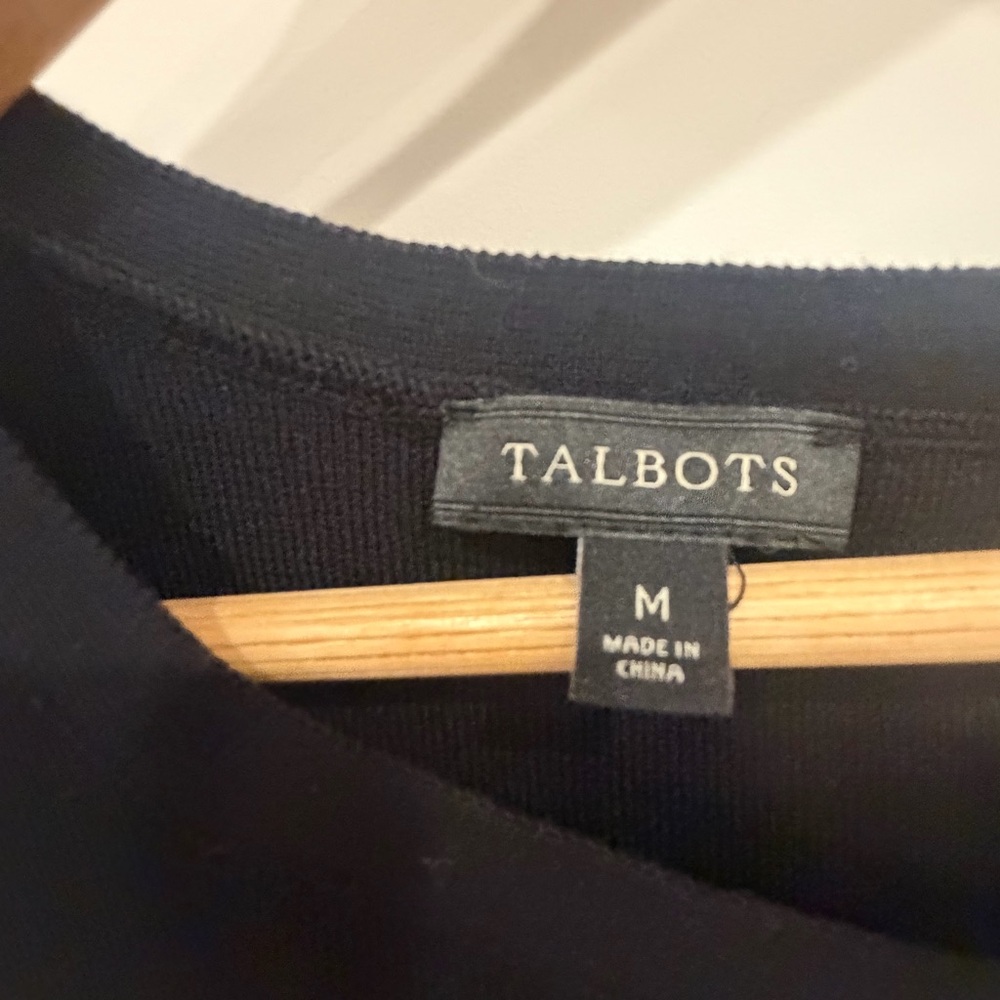 Talbots medium knit shell Black sweater capped sleeve tank top business casual - Picture 6 of 12